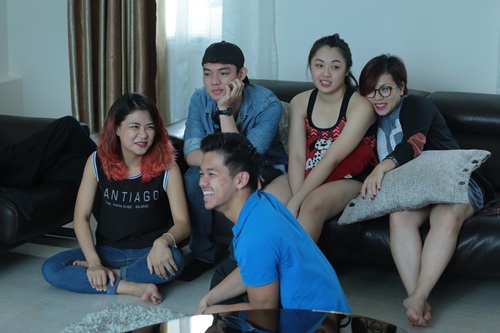 Top 8 Vietnam Idol 2015 tới thăm Thu Minh tại nhà riêng 9